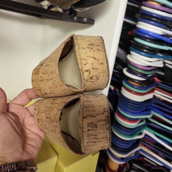 Cork screw wedge - Picture 2 of 3